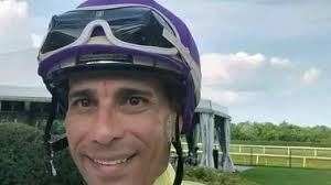 Daniel Centeno sumó una nueva victoria el sábado en este hipódromo de  Estados Unidos