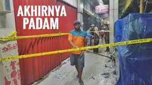Penelitian ini memiliki tujuan yaitu (1) mengetahui ekspresi dan perasaan pedagang pasar kliwon saat mengetahui kiosnya terbakar, (2) strategi copyng stres yang dilakukan untuk mengurangi citation. Api Di Pasar Kliwon Kudus Sudah Padam Tribun Jateng Dubai Khalifa