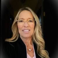 Nicole Schabel's Instagram, Twitter & Facebook