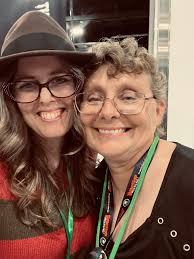 Will photo op sessions with different celebrities be scheduled at the same  time?