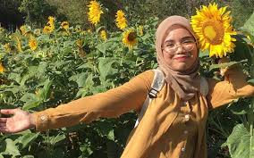Baca perkongsian daripada kimi jamai mengenai lima fakta menarik yang perlu anda tahu sebelum mengunjungi wilayah lopburi, thailand ini. Wow Taman Bunga Matahari Tempat Terbaik Untuk Ootd Kini Di Perlis Free Malaysia Today Fmt