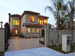 Tyrese Gibson S Home In Los Angeles Ca Celebrity Houses Home Pictures Los Angeles Homes