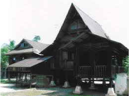 Contextual translation of a single storey semi detached house into malay. A Traditional Malay Long Roofed House Source Authors Figure 2 Download Scientific Diagram