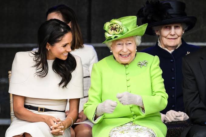 Clothing Meghan Markle is 'banned' from wearing as the Queen 'hates them' -  The Mirror