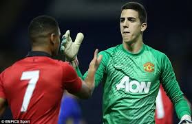 Joel dinis castro pereira (ʒo.ˈɛw d͡ʒi.ˈnis ˈkaʃ.tɾu pɨ.ˈɾej.ɾɐ born 28 june 1996) is a professional footballer who plays as a goalkeeper for belgian first division a club kortrijk. Manchester United Confirm Deal For 19 Year Old Portuguese Goalkeeper