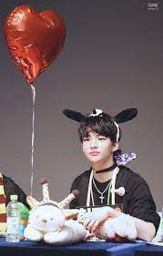 Just Got A Heart Attack Hwang Hyunjin Boy Groups Kids Stray
