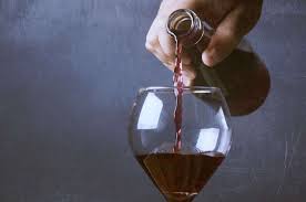 Comment Enlever Une Tache De Vin Rouge Tache De Vin Rouge Tache De Vin Vin Rouge