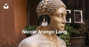Nicole Arango Lang (@nicolearangolang)