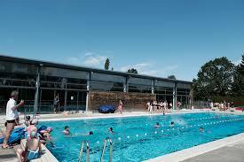 Piscine A Saint Aubin Le Cloud Communaute De Communes Parthenay Gatine