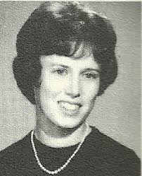 Everyone say happy birthday Betsey Johnson! 👑💘