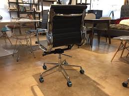 Save 15% + free shipping Premier Eames Style Ribbed Leather Management Executive Office Chair Mcm Classics