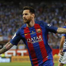 Руководством каталонцев было сделано предложение по новому контракту. Lionel Messi Extends Barcelona Contract Until 2021 To End Transfer Rumours Lionel Messi The Guardian