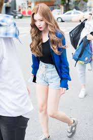 Intotheblue On Twitter Red Velvet Irene Korean Girl Fashion Velvet Fashion