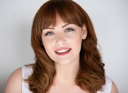 Shauna Lawson's Instagram, Twitter & Facebook