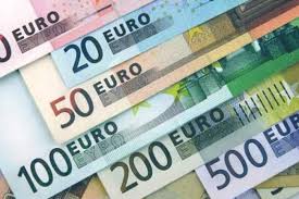 Conversii leu moldovenesc → euro. Curs Valutar Bnr MarÈi 30 Martie Euro A DepÄÈit Pragul De 4 9 Lei Spynews Ro