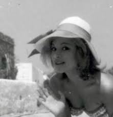 Maybe you would like to learn more about one of these? Sta Paraskhnia H Alikh Boygioyklakh Abafh Ay8ormhth Opws Den Thn Exeis 3anadei Photos Kosmika Star Gallery Womenonly Gr