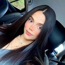 Juliana Bello's Instagram, Twitter & Facebook