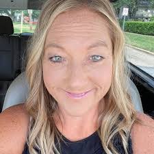 Tracy Graham's Instagram, Twitter & Facebook