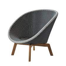 Damit sparst du dir die gartenstühle und sitzt entspannt und gemütlich beim essen im garten. Peacock Lounge Sessel 5458 Outdoor Von Cane Line Connox