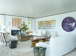 Clean and uncluttered yet warm and welcoming: 10 Modern Ways To Update A Traditional Home House Home