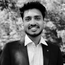 After wrapping up an incredible first year at Northwestern University -…