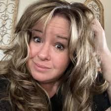 If anyone is selling an inventory they'd be willing to ship to the U.K.  (paid for of course) please let me know. Thanks