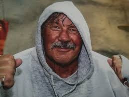 Varjonyrkkeilyä: PIENIÄ PALOJA ELÄMÄN TERASSILTA/26