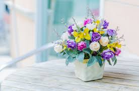 How Can You Send Flowers To Ireland A Common Question Because There Are So Many Florist Dublin And Online In 2020 Flower Arrangements Flower Delivery Flowers Bouquet