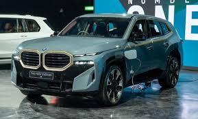 BMW XM 2023 "đổ bộ" Đông Nam Á: SUV hiệu suất cao, giá khoảng 10,1 tỷ VNĐ