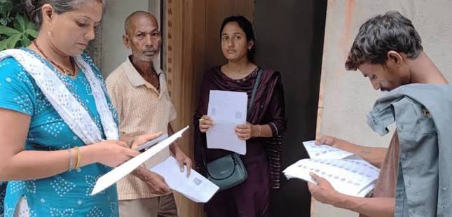 व्याख्यात्मक लेख: मतदाता सूची का विशेष गहन संशोधन क्या है? | द इंडिया फोरम