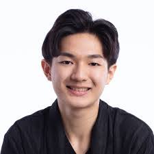 Chan Yi's Instagram, Twitter & Facebook