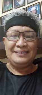 Have a great week, everybody.* TOP: **Lani Hall **(lead singer), **Sergio  Mendes**, and **Janis Hansen** (vocals), BOTTOM: **João Palma** (drums),  **Bob Matthews** (bass),, and **José Soares** (percussion) (alternate photo  for the **Look