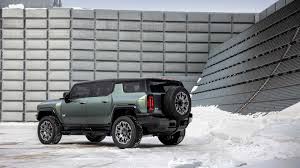Hummer ev interior and technology. Un7b28or3dznom
