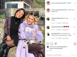 Sofia alves foi submetida a uma ciurgia para retirar quistos dos ovários. Carolina Carvalho Posa Ao Lado De Sofia Alves A Minha Nova Mama