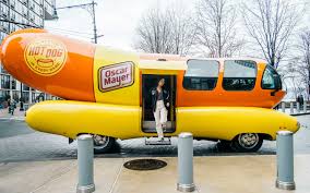 Your current browser isn't compatible with soundcloud. A Look Inside The Oscar Mayer Wienermobile And What It S Like To Drive A 27 Foot Long Hot Dog On Wheels Travel Leisure