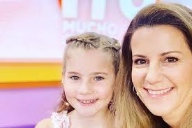 Buscalibre chile, ventas por internet, retails web, ahorras Patricia Larrain Sufre Criticas Por Sus Lentes D G Lima Limon Entretencion