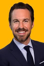 Alex Papageorge's Instagram, Twitter & Facebook