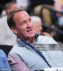 338 Attend Denver Club Ball Stock Photos, High-Res Pictures, and Images