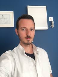 Thomas De Youngmeister Osteopathe A Saint Maur Des Fosses