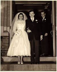 We did not find results for: Die 250 Besten Ideen Zu Brautmode Der 30er 40er Und 50er Jahre In 2021 Brautmode Braut Hochzeit