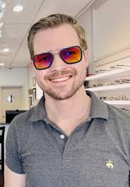 Zeiss PhotoFusion X: Brown and Vibrant Color Blend