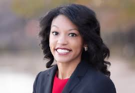 Dana Starks's Instagram, Twitter & Facebook