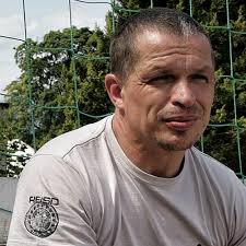 Instructors And Clubs