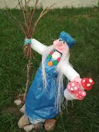 баба яга баба яга баба яга баба яга баба яга Baba Yaga Iz Plastikovyh Butylok Pod Sarafanom Dve Kanistry Nasazhennye Na Dlinnyj Prut Golova Majoneznoj V Christmas Ornaments Holiday Decor Novelty Christmas