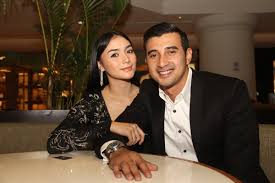 Di pengujung obrolan, citra kirana mengingatkan, rajin memompa asi saja tak cukup. Ali Syakieb Dan Citra Kirana Menikah Bulan Juni 2019
