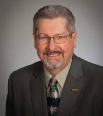 Community First Banking Company President & C.E.O Hoff Retiring