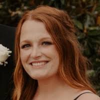 Samantha Crouch's Instagram, Twitter & Facebook