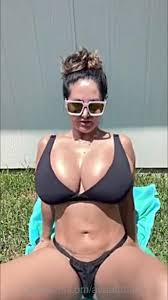 Ava Addams - Summer Oil JOI - * - XFantazy.com