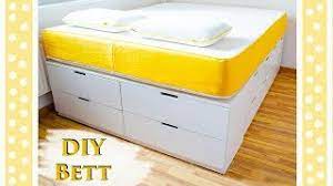 Ikea zeigt dir, wie du dir ein schrankbett ganz einfach selbst bauen kannst. Ikea Hack Bett Bauen Einfaches Diy Tutorial Fur Ein Plattform Bett Mit Viel Stauraum Youtube