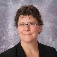 Stephanie Dutton's Instagram, Twitter & Facebook